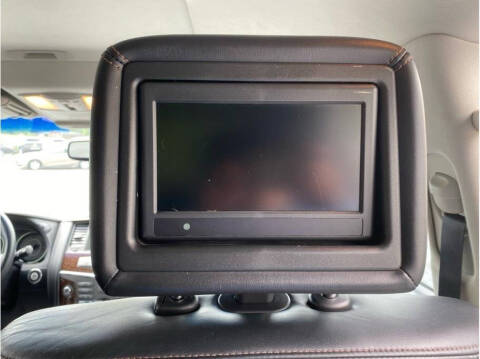 2017 Nissan Armada Platinum