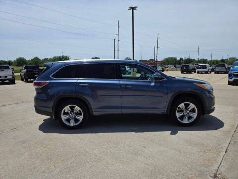 2016 Toyota Highlander