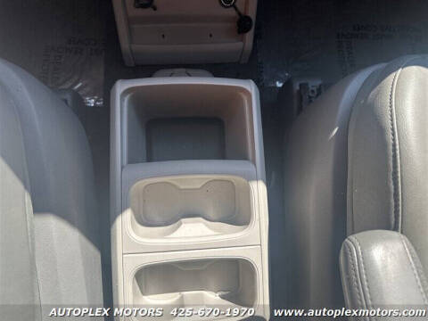 2011 Volkswagen Routan