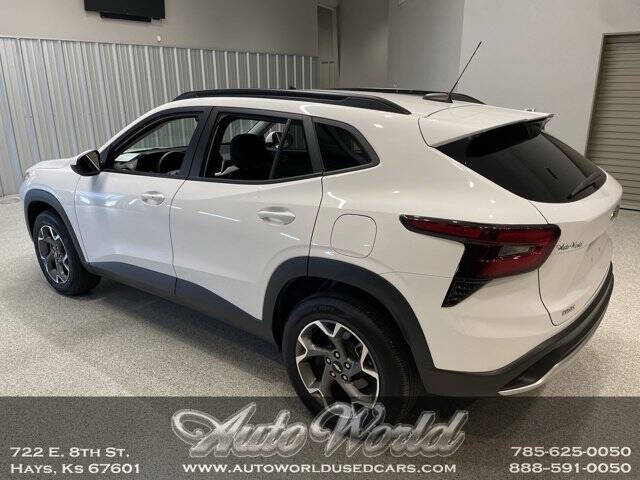 2024 Chevrolet Trax LT