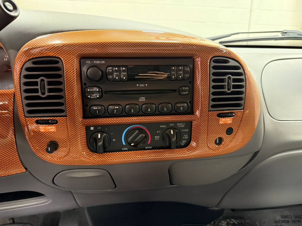2003 Ford F-150 98