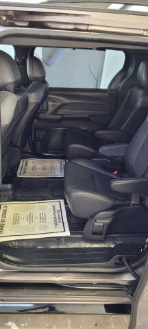 2022 Toyota Sienna XSE 7-Passenger