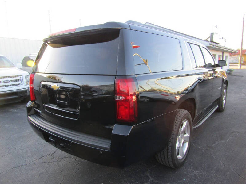 2015 Chevrolet Suburban LT