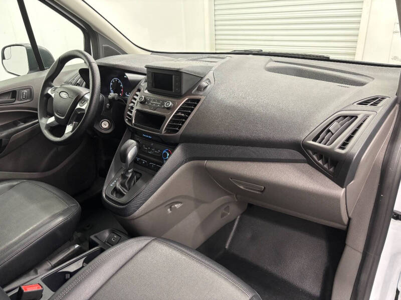 2022 Ford Transit Connect XL