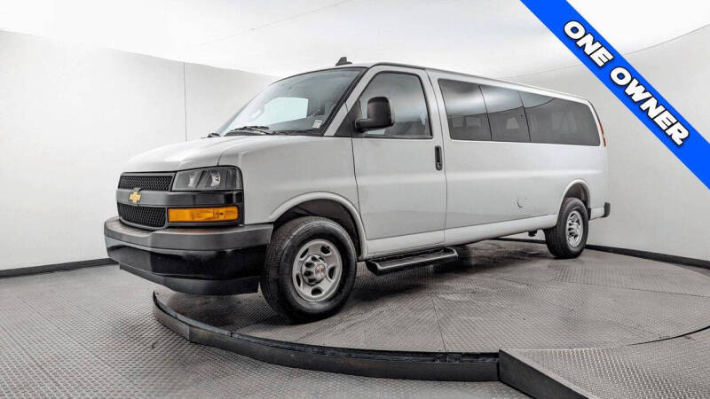 2023 Chevrolet Express LS 3500