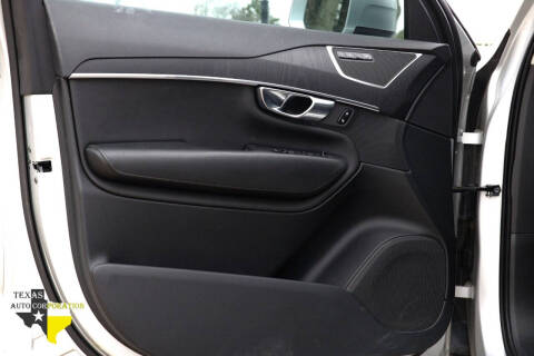 2020 Volvo XC90 T5 Momentum