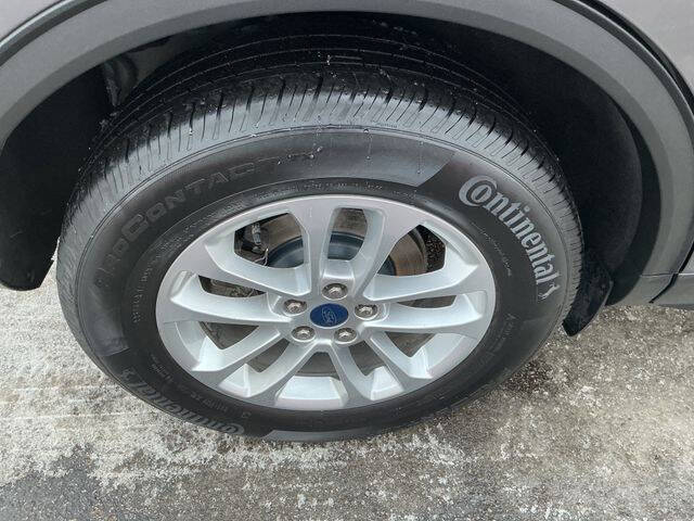2022 Ford Escape SE