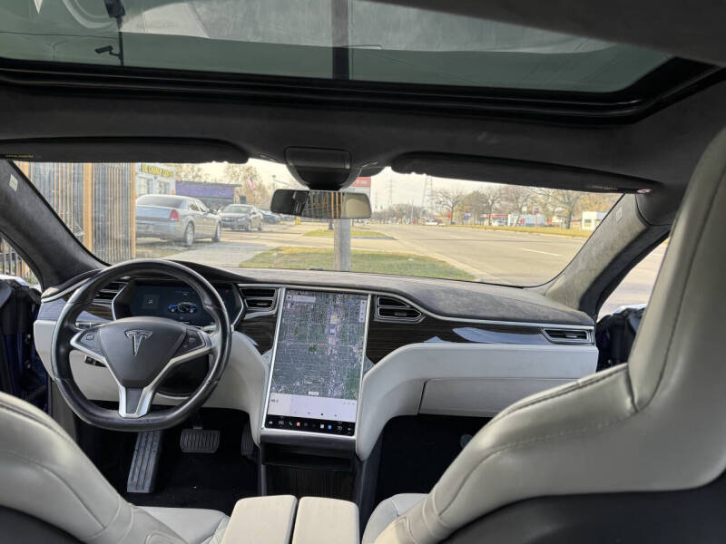 2016 Tesla Model S 70