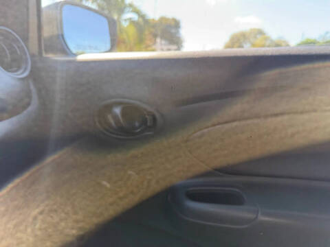 2017 Nissan Versa 1.6 S