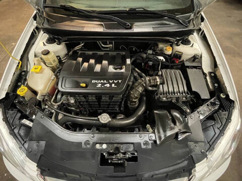 2011 Chrysler 200 Touring