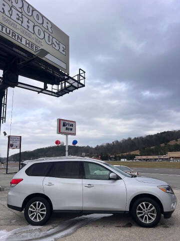 2013 Nissan Pathfinder SV
