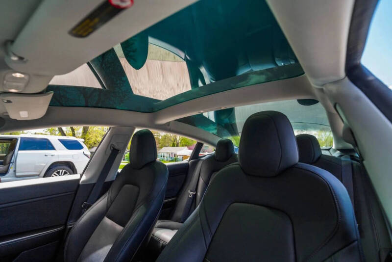 2020 Tesla Model 3 Performance