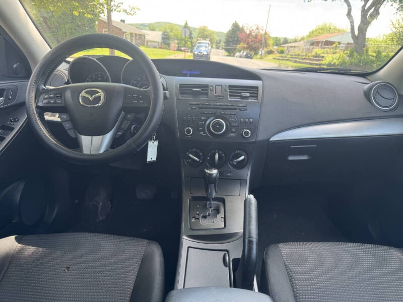 2012 Mazda MAZDA3 i Touring