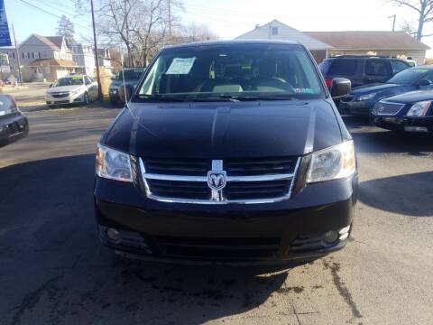 2009 Dodge Grand Caravan for sale at Roy's Auto Sales in Harrisburg PA