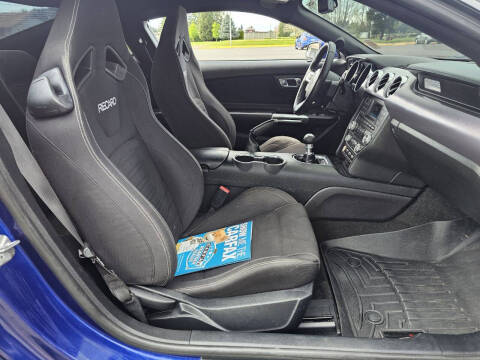2016 Ford Mustang EcoBoost Premium
