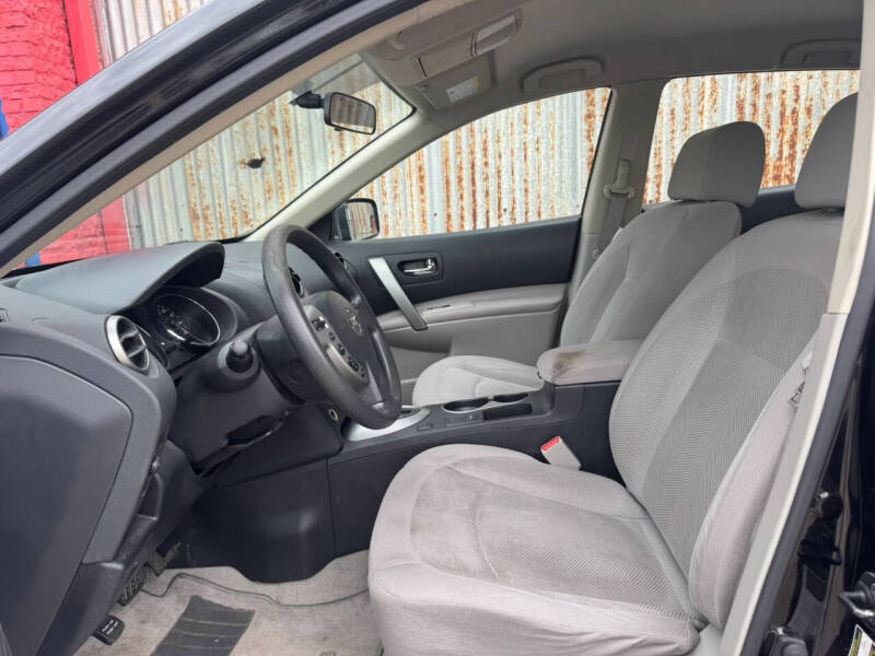 2014 Nissan Rogue Select S