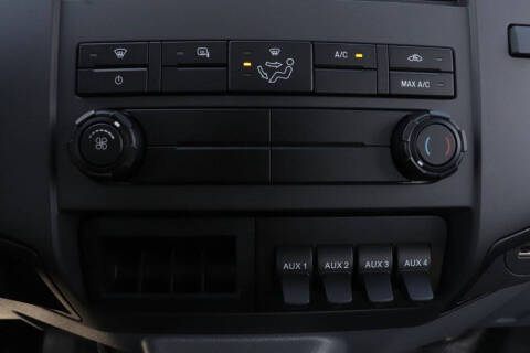 2025 Ford F-750 Super Duty