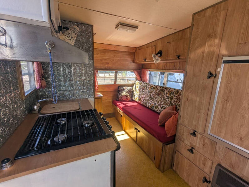 1977 Jayco Wren / 17ft