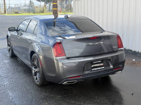 2021 Chrysler 300 S V6