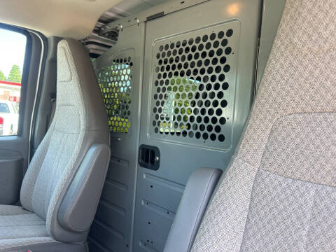2017 Chevrolet Express 2500