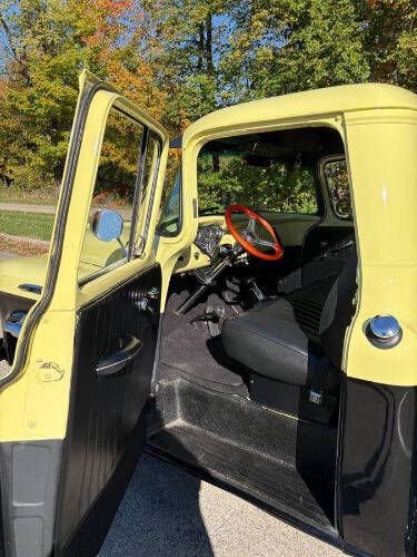 1957 Chevrolet Apache