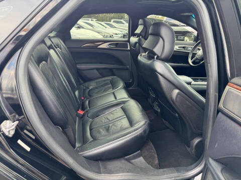 2017 Lincoln MKZ Reserve