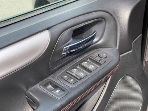 2016 Dodge Grand Caravan R/T
