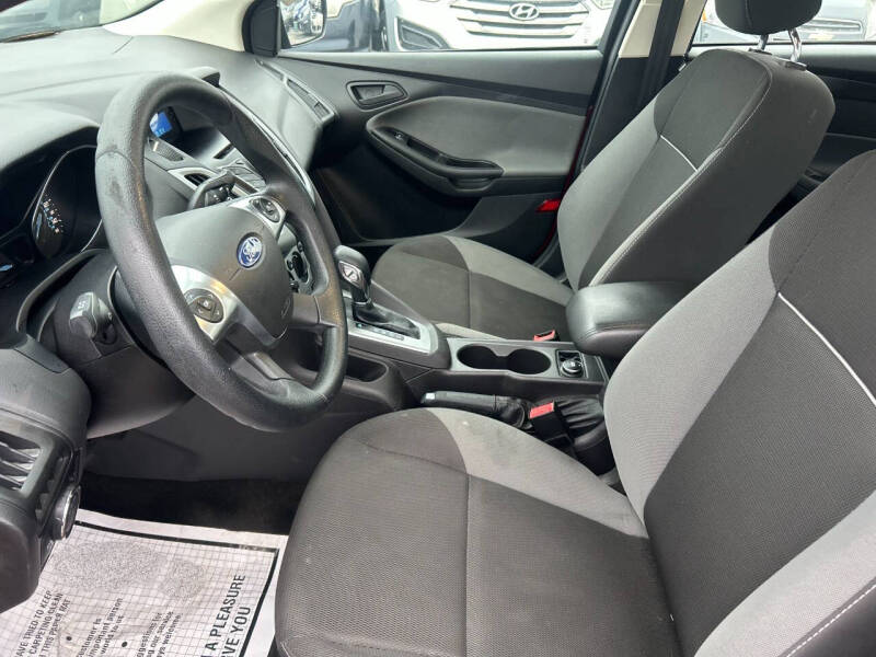 2012 Ford Focus SE