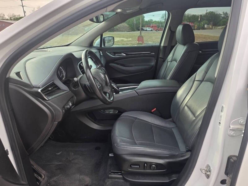2021 Buick Enclave Essence