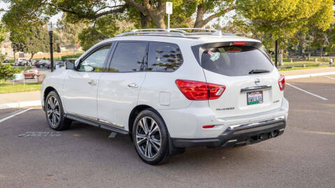 2020 Nissan Pathfinder Platinum