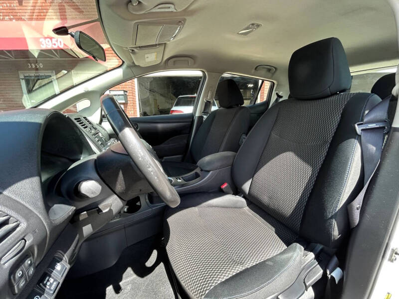 2015 Nissan LEAF