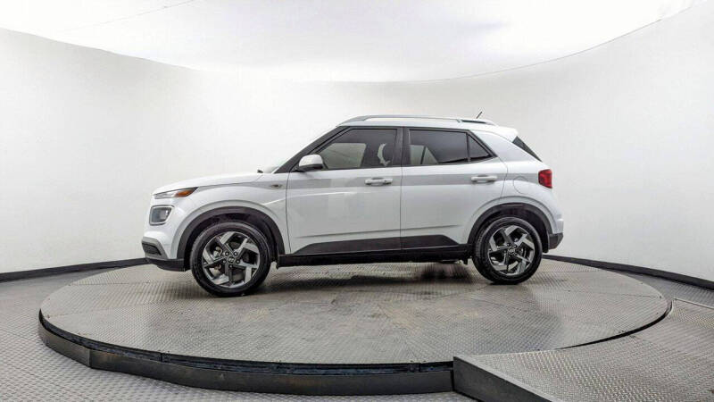 2024 Hyundai Venue SEL