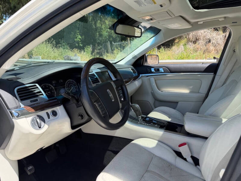 2009 Lincoln MKS