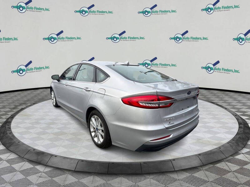 2019 Ford Fusion Hybrid SE