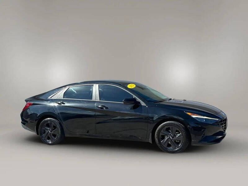 2022 Hyundai Elantra