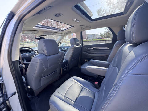 2020 Buick Enclave Essence