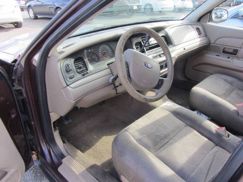 2005 Ford Crown Victoria Police Interceptor