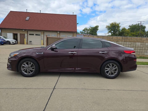 2020 Kia Optima LX