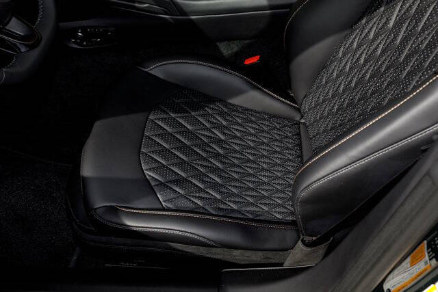 2026 Aston Martin DB12 V8