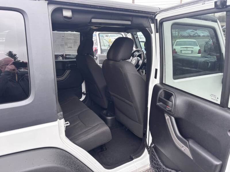 2015 Jeep Wrangler Unlimited Sport