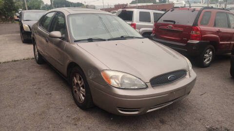 2005 Ford Taurus
