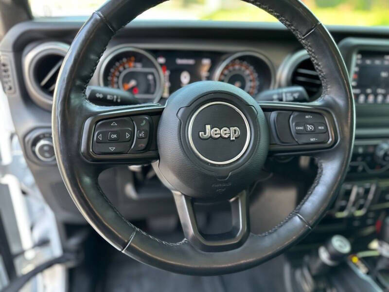 2022 Jeep Gladiator Willys