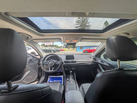2018 Mazda MAZDA3 Touring