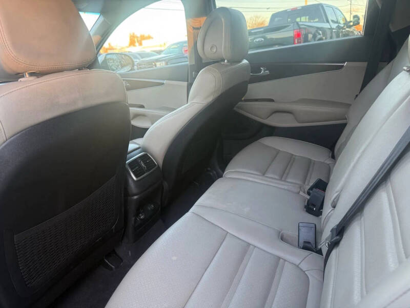 2016 Kia Sorento EX V6