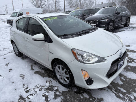 2015 Toyota Prius c Three
