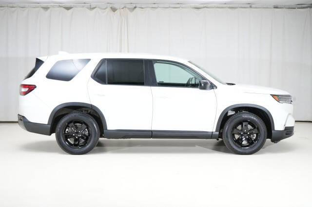 2023 Honda Pilot LX