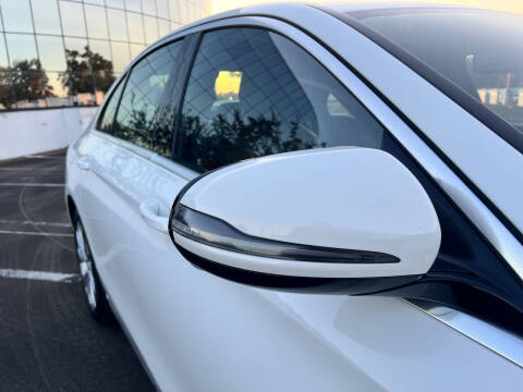 2017 Mercedes-Benz E-Class E 300