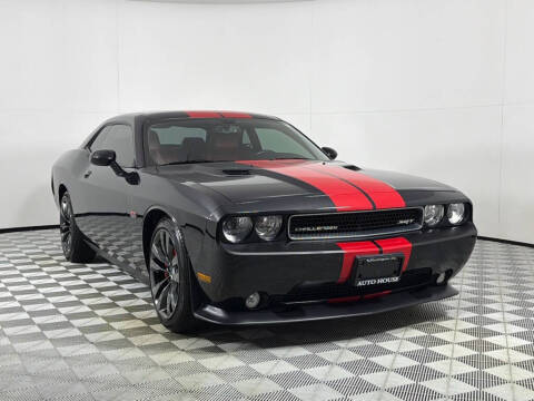 2014 Dodge Challenger SRT8