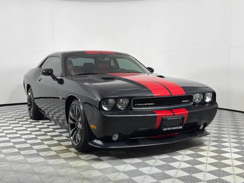 2014 Dodge Challenger SRT8