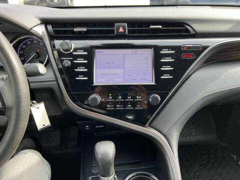 2019 Toyota Camry LE